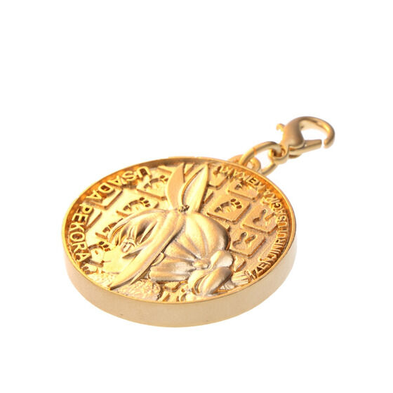 [Pre-order] "hololive" Usada Pekora Plan to Turn All Humanity into Rabbits Commemorative Coin Style Charm