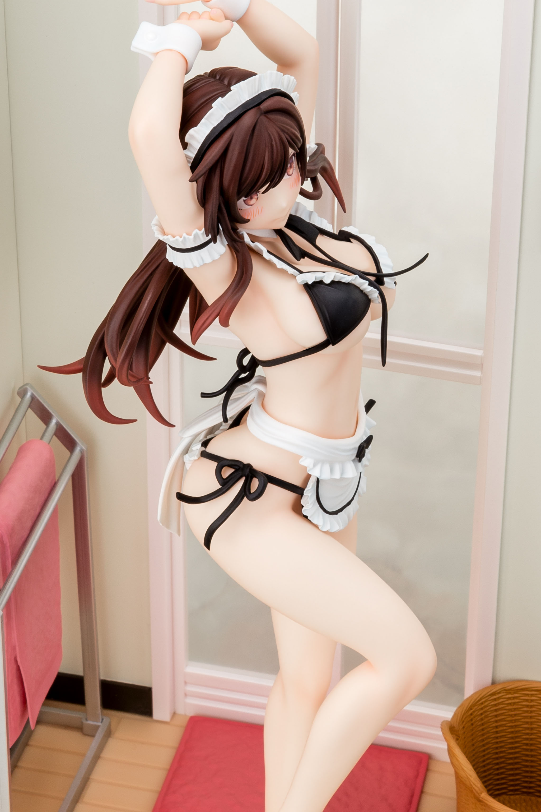 "Rent-A-Girlfriend" Mizuhara Chizuru Maid Bikini ni Okigae Figure