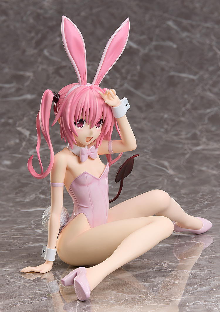 "To Love-Ru Darkness" Nana Astar Deviluke Bare Leg Bunny Ver.