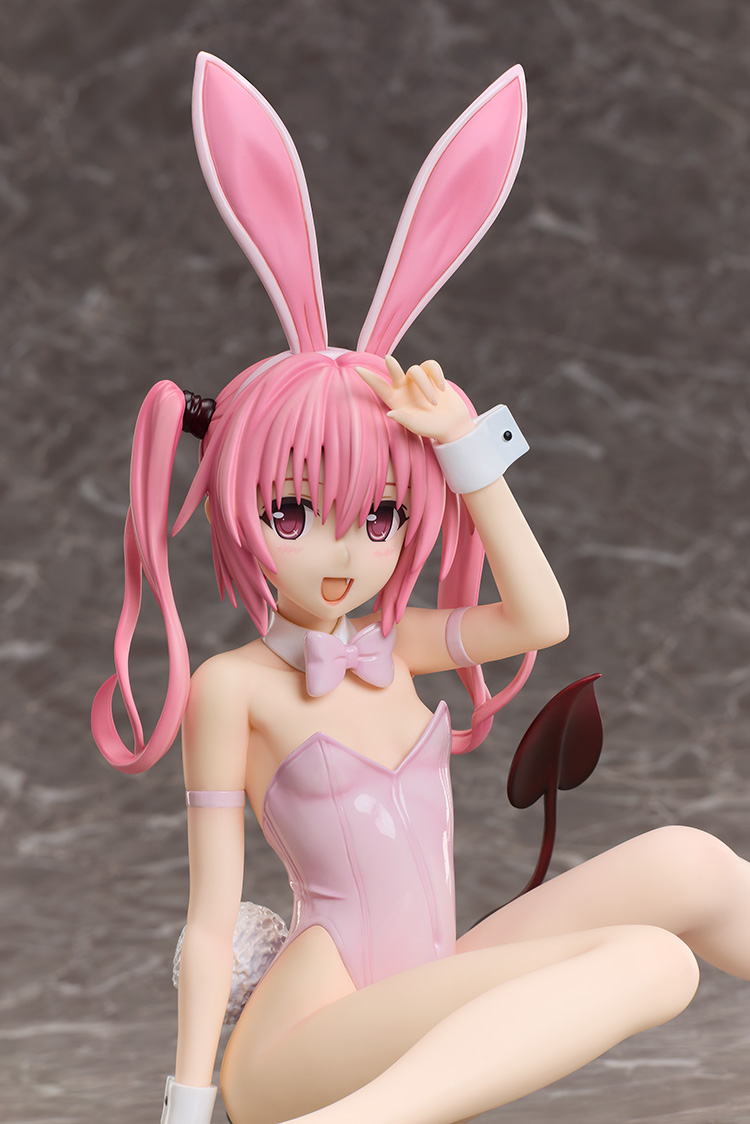 "To Love-Ru Darkness" Nana Astar Deviluke Bare Leg Bunny Ver.