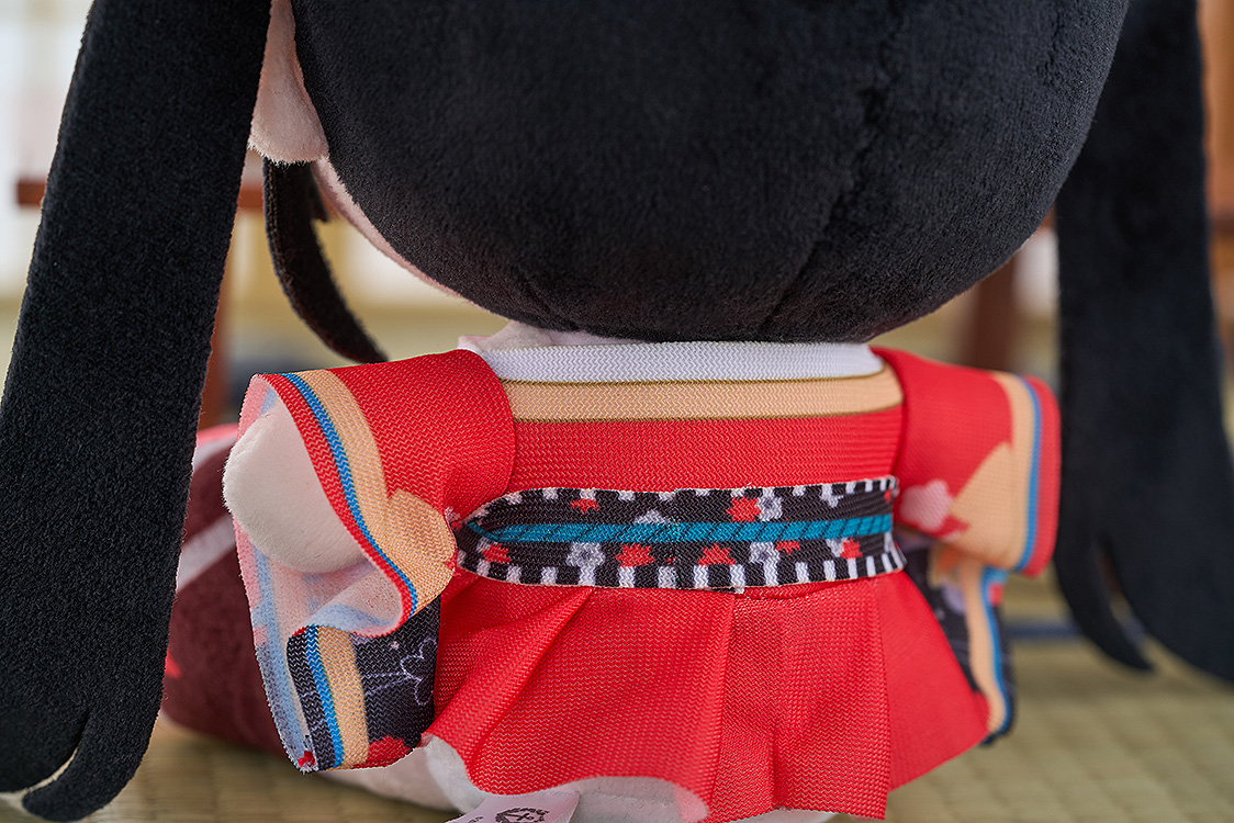 "Azur Lane" Taihou Punipuni Plushie