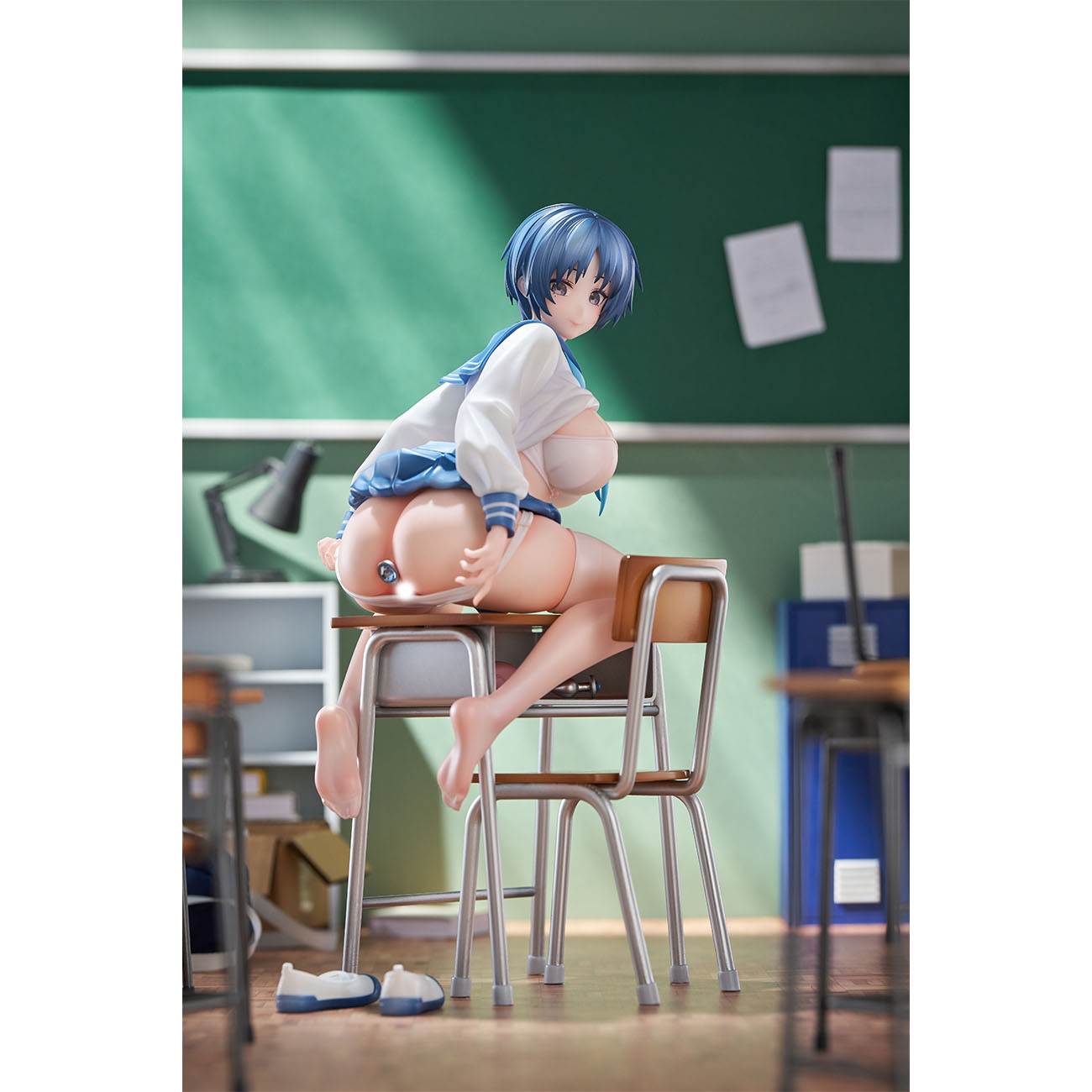 "Mousou Tights.44": Ruri-chan Tapestry Set