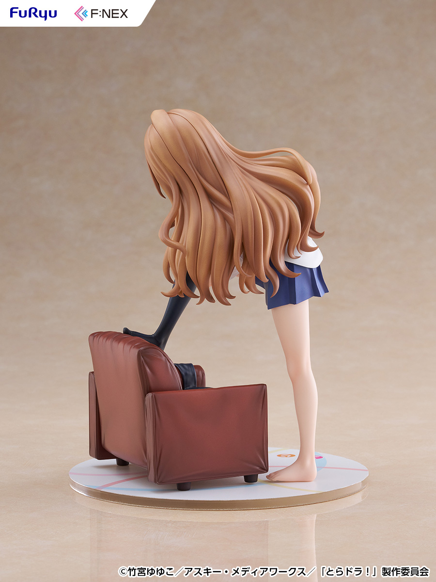 "Toradora!" Aisaka Taiga 1/7 Scale Figure