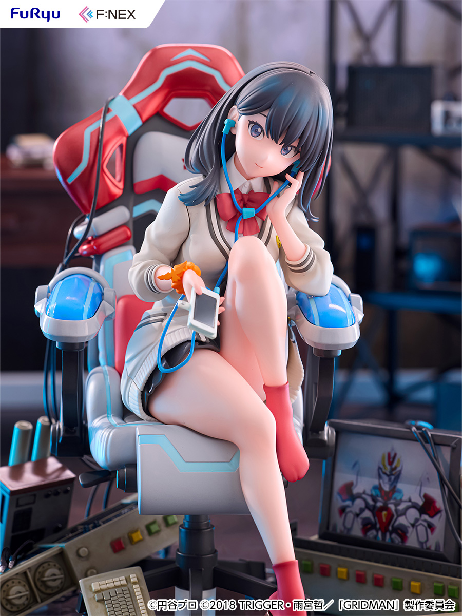 "SSSS.Gridman" Takarada Rikka Gaming Chair Ver. 1/7 Scale Figure