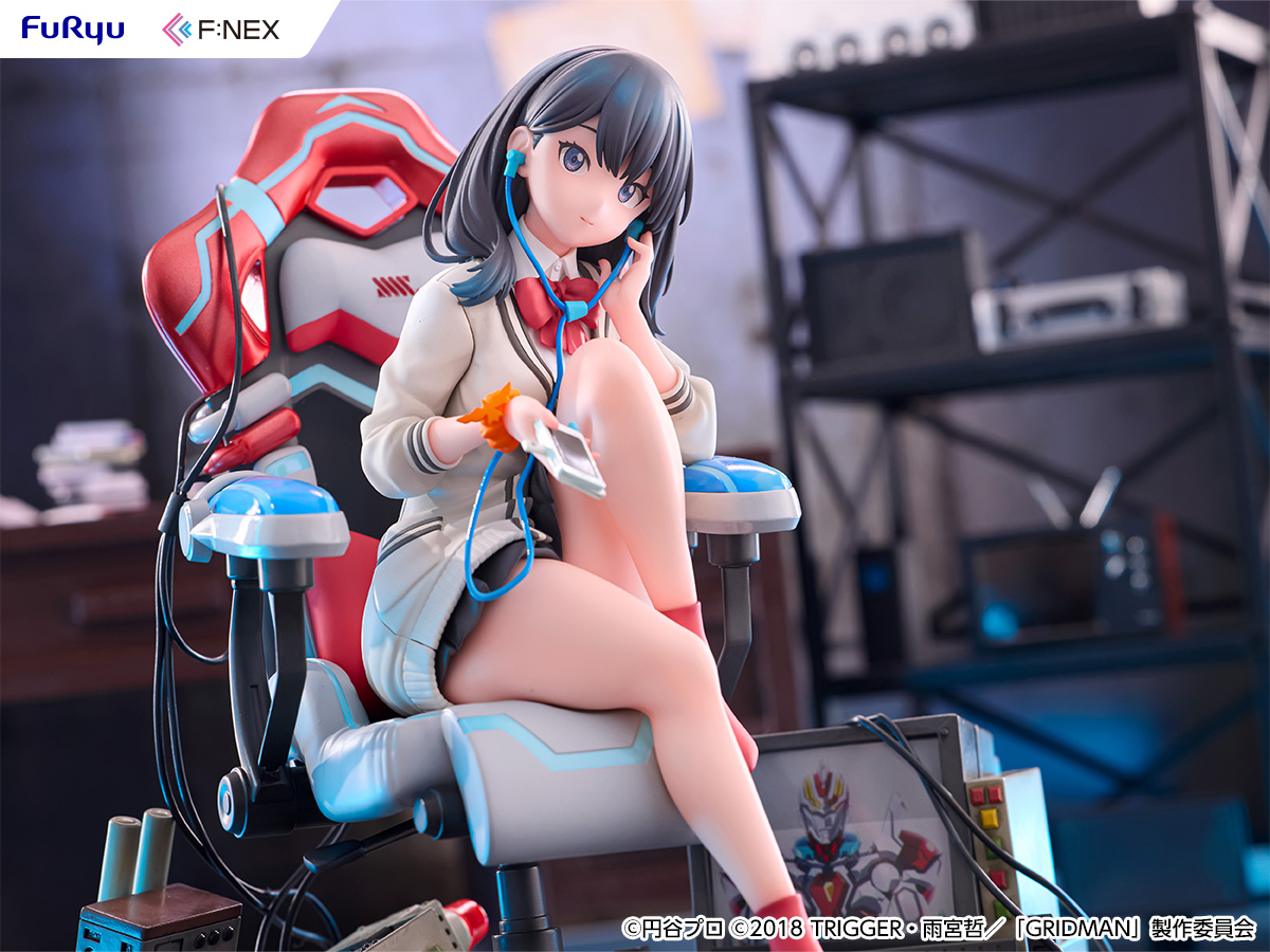 "SSSS.Gridman" Takarada Rikka Gaming Chair Ver. 1/7 Scale Figure