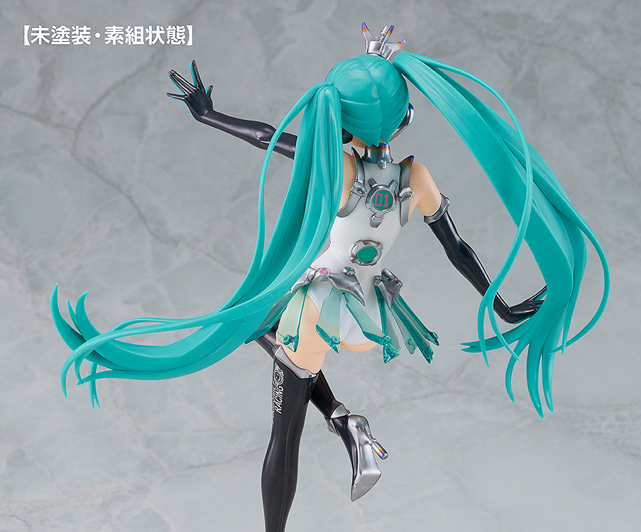 Hatsune Miku GT Project Reincarnation Racing Miku 2013 Ver.