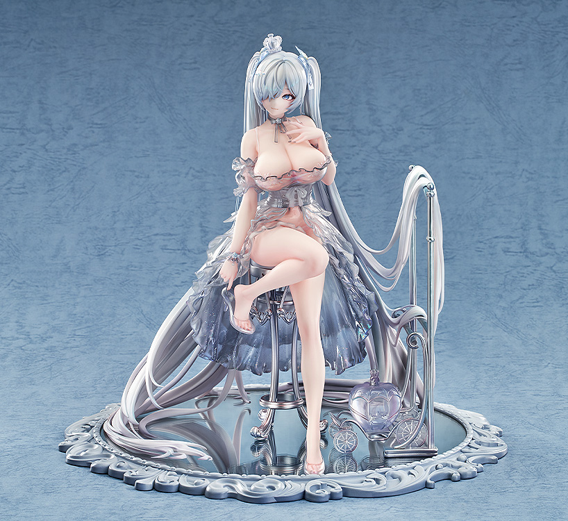 "Goddess of Victory: Nikke" Cinderella: Glass Princess
