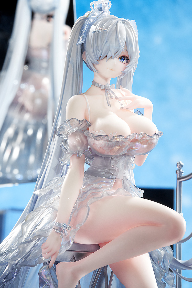 "Goddess of Victory: Nikke" Cinderella: Glass Princess