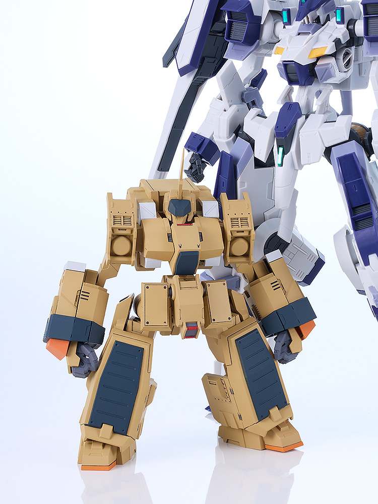Moderoid Titanomachia SIDE:CC Graf Faust (Sand Yellow Ver.)