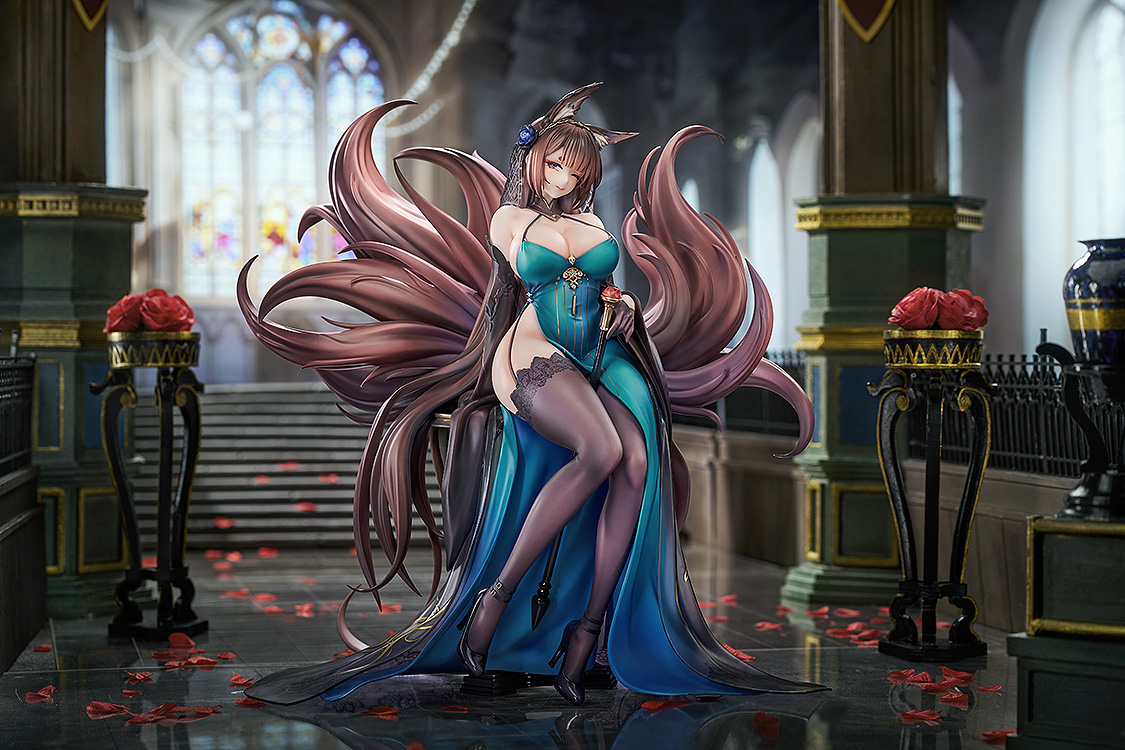 "Azur Lane" Amagi Throne of Fallen Petals Ver.