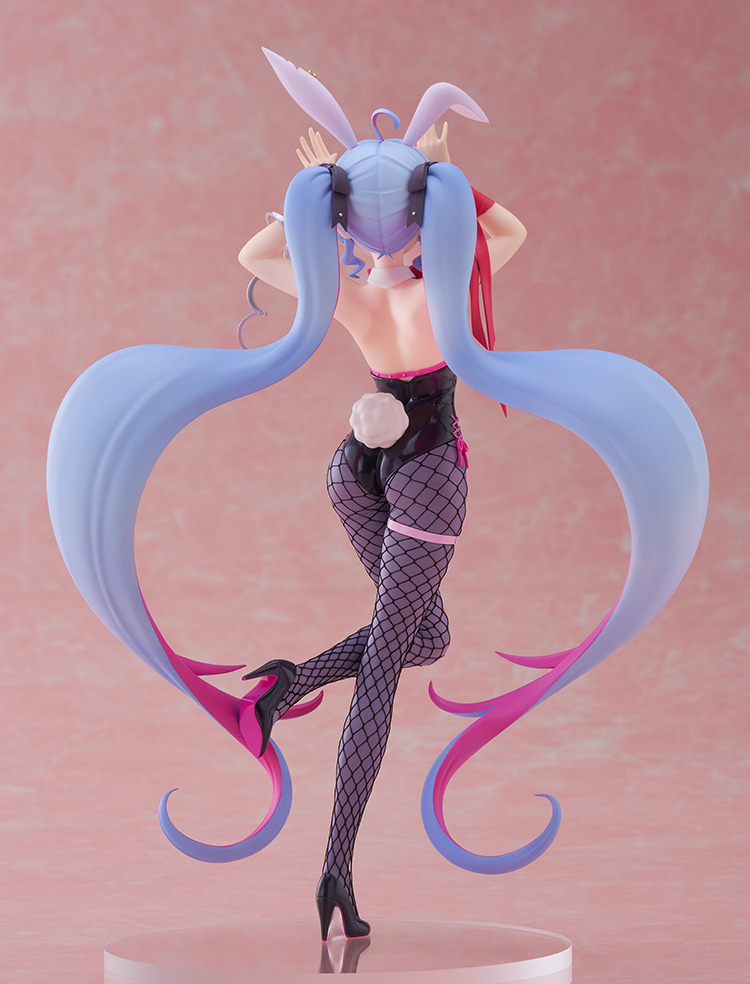 POP UP PARADE Character Vocal Series 01 Hatsune Miku Hatsune Miku Rabbit Hole Ver. L Size