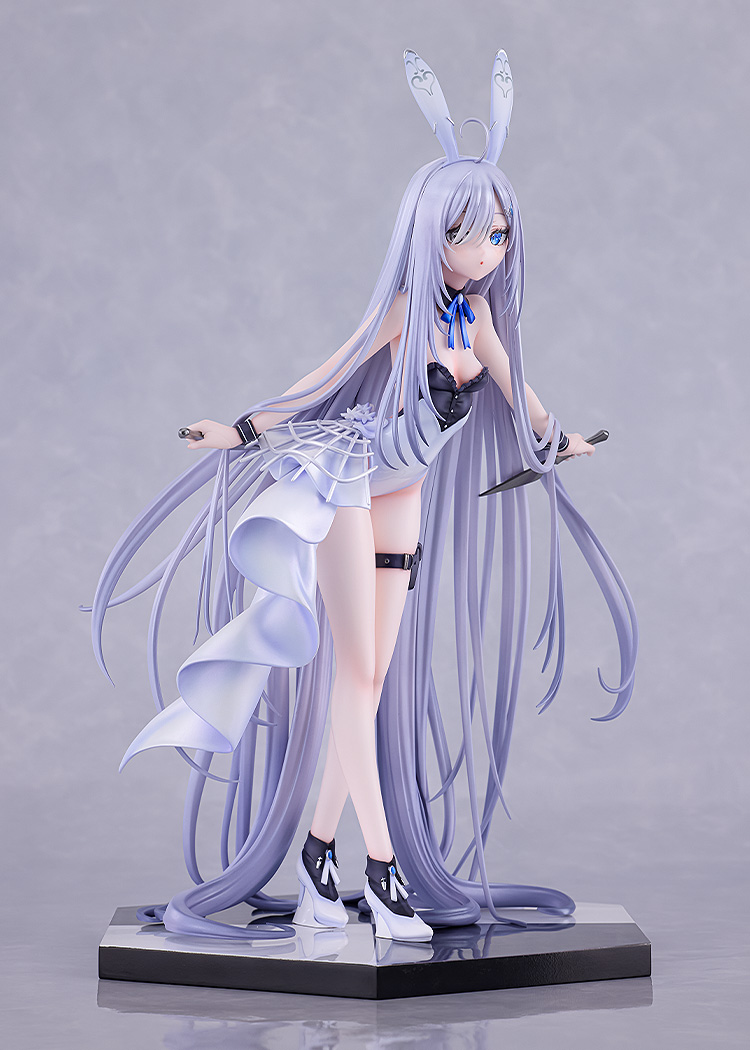 Kadokawa Collection "Playing Death Games to Put Food on the Table" Light Novel: Yuki Bunny Dress ver.