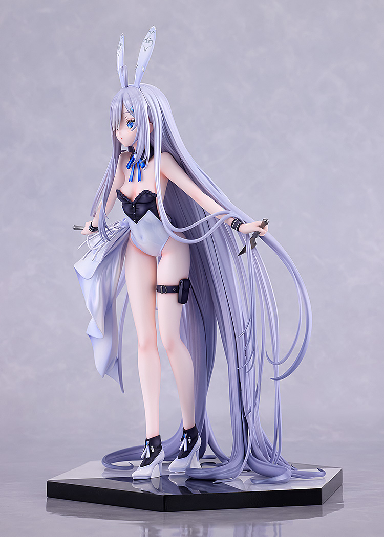 Kadokawa Collection "Playing Death Games to Put Food on the Table" Light Novel: Yuki Bunny Dress ver.