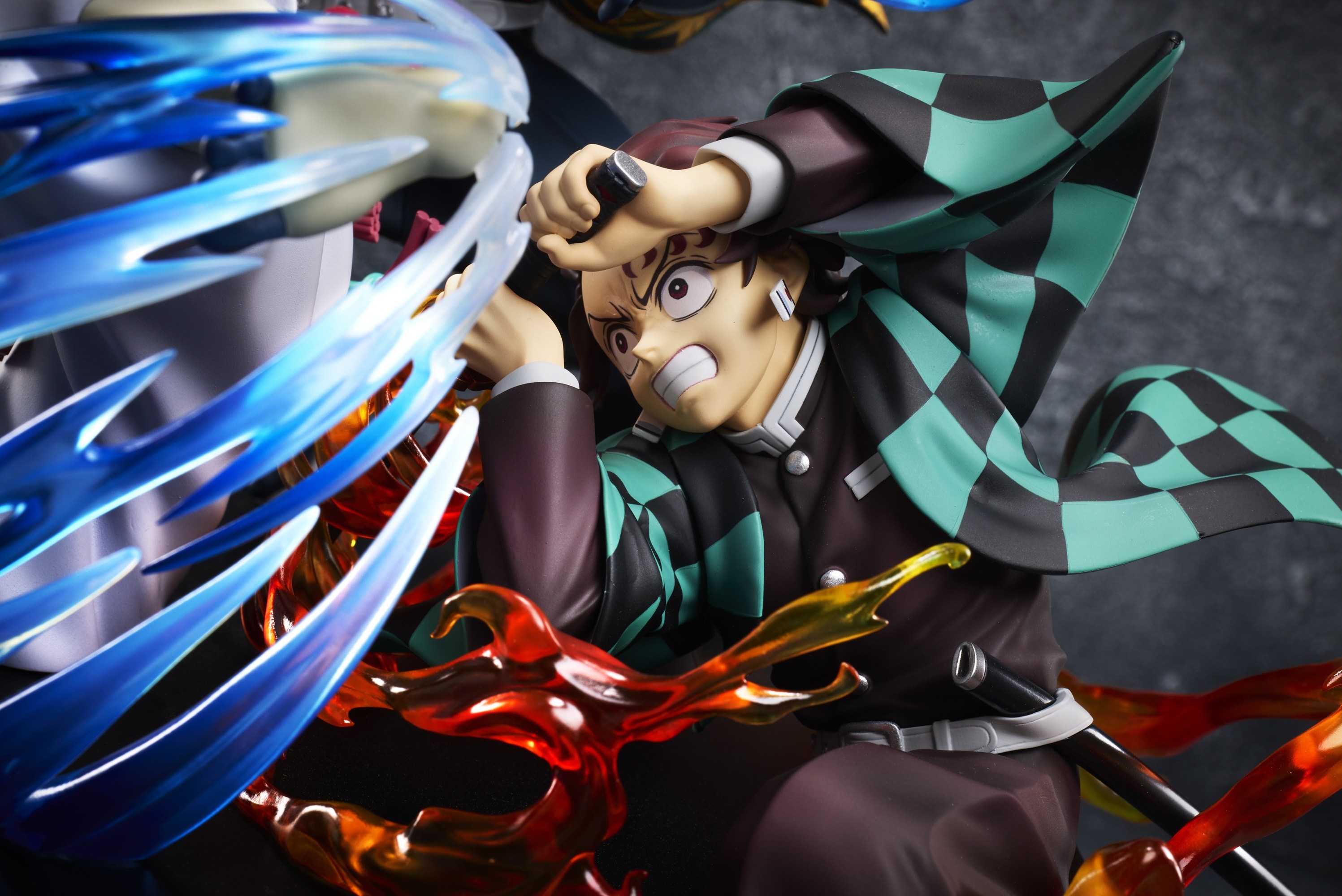 "Demon Slayer: Kimetsu no Yaiba" Demon Slayer: Kimetsu no Yaiba Aniplex Online Kuji -Entering the Infinity Castle Decisive Battle- A Kamado Tanjiro & Tomioka Giyu & Akaza Non Scale Figure