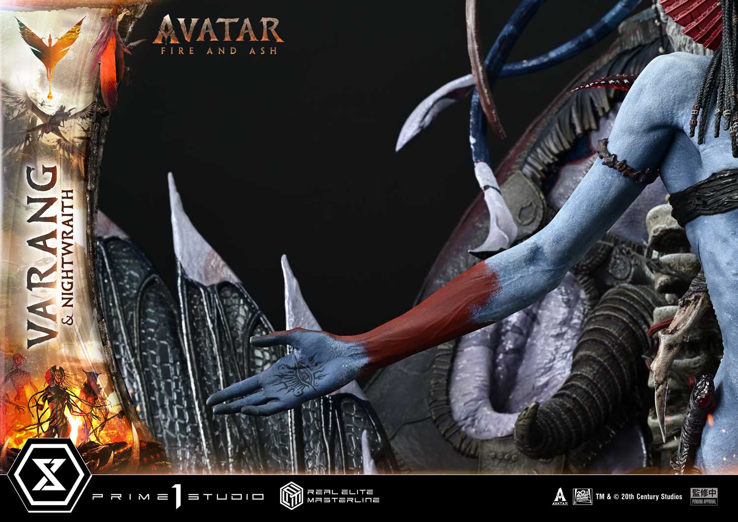 Real Elite Masterline "Avatar: Fire and Ash" Varang & Nightwraith Avatar Legacy Collection