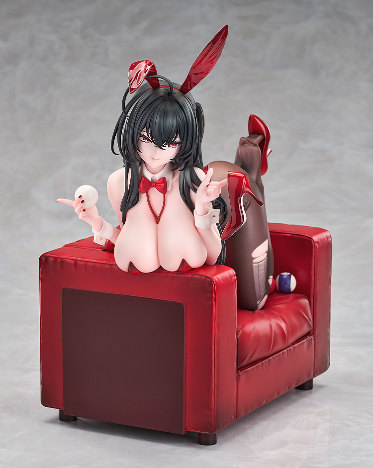 "Azur Lane" Taihou Fun on the Baize Illustration Ver.