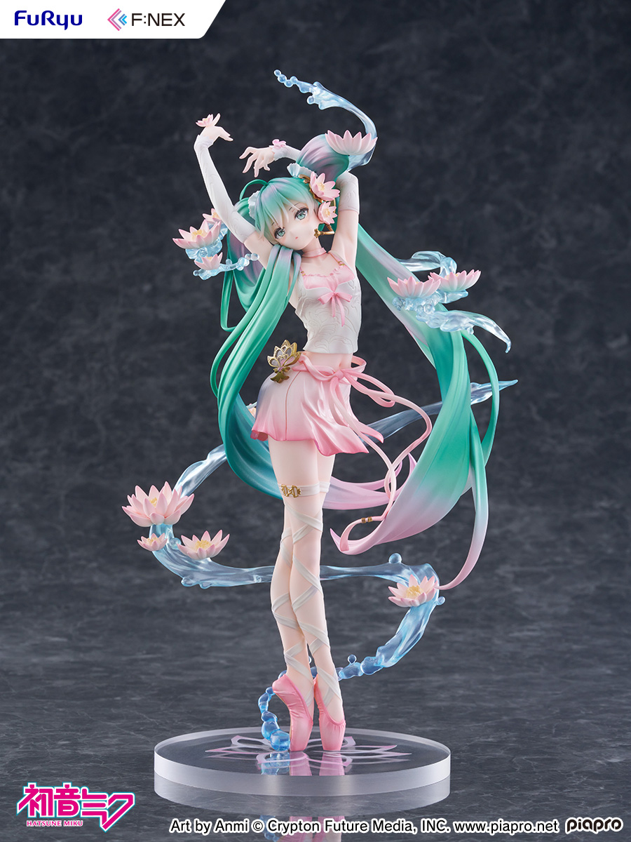 Hatsune Miku Water Lily Ver. 1/7 Scale Figure