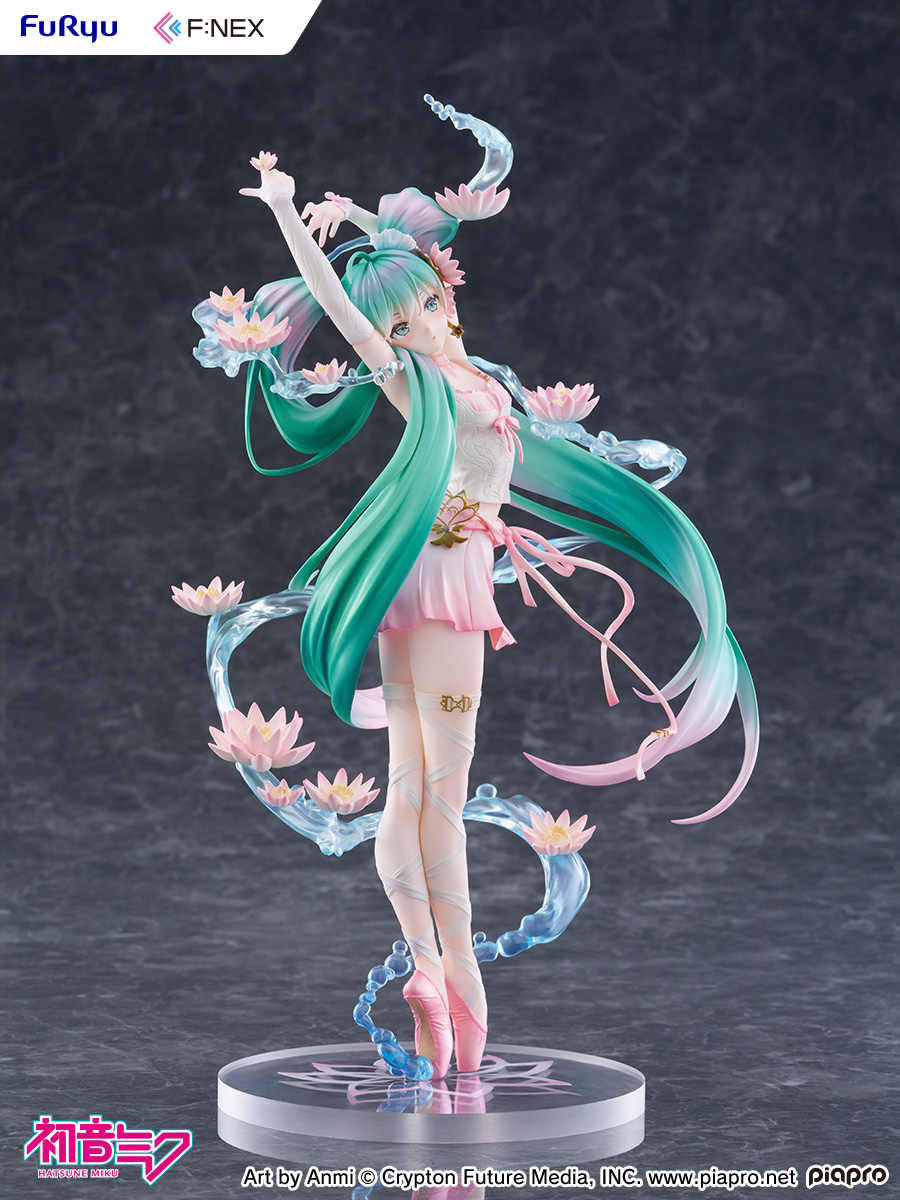 Hatsune Miku Water Lily Ver. 1/7 Scale Figure