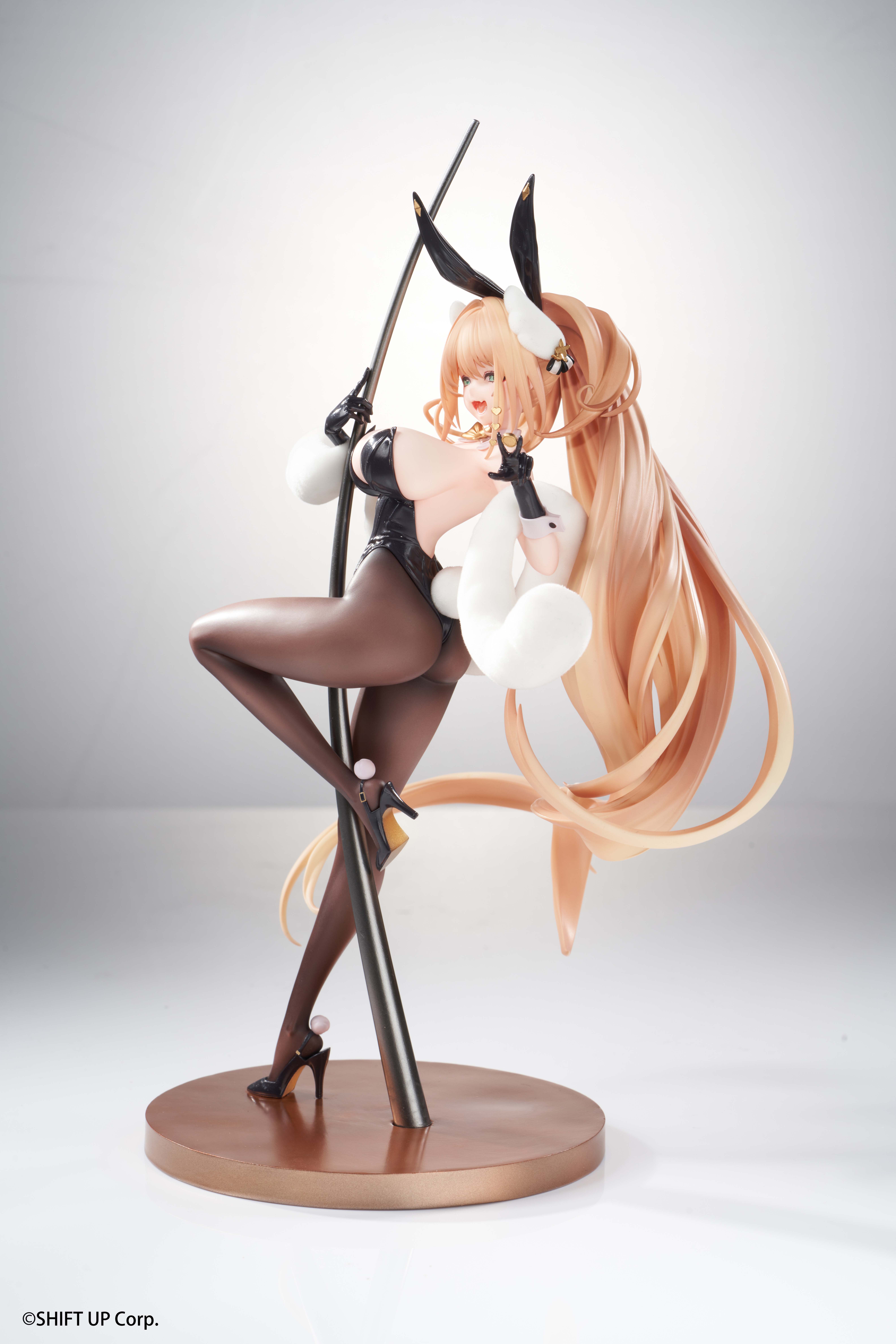 HOBBYSAKURA "GODDESS OF VICTORY: NIKKE" RUPEE RABBIT DELUXE 1/10 SCALE FIGUR