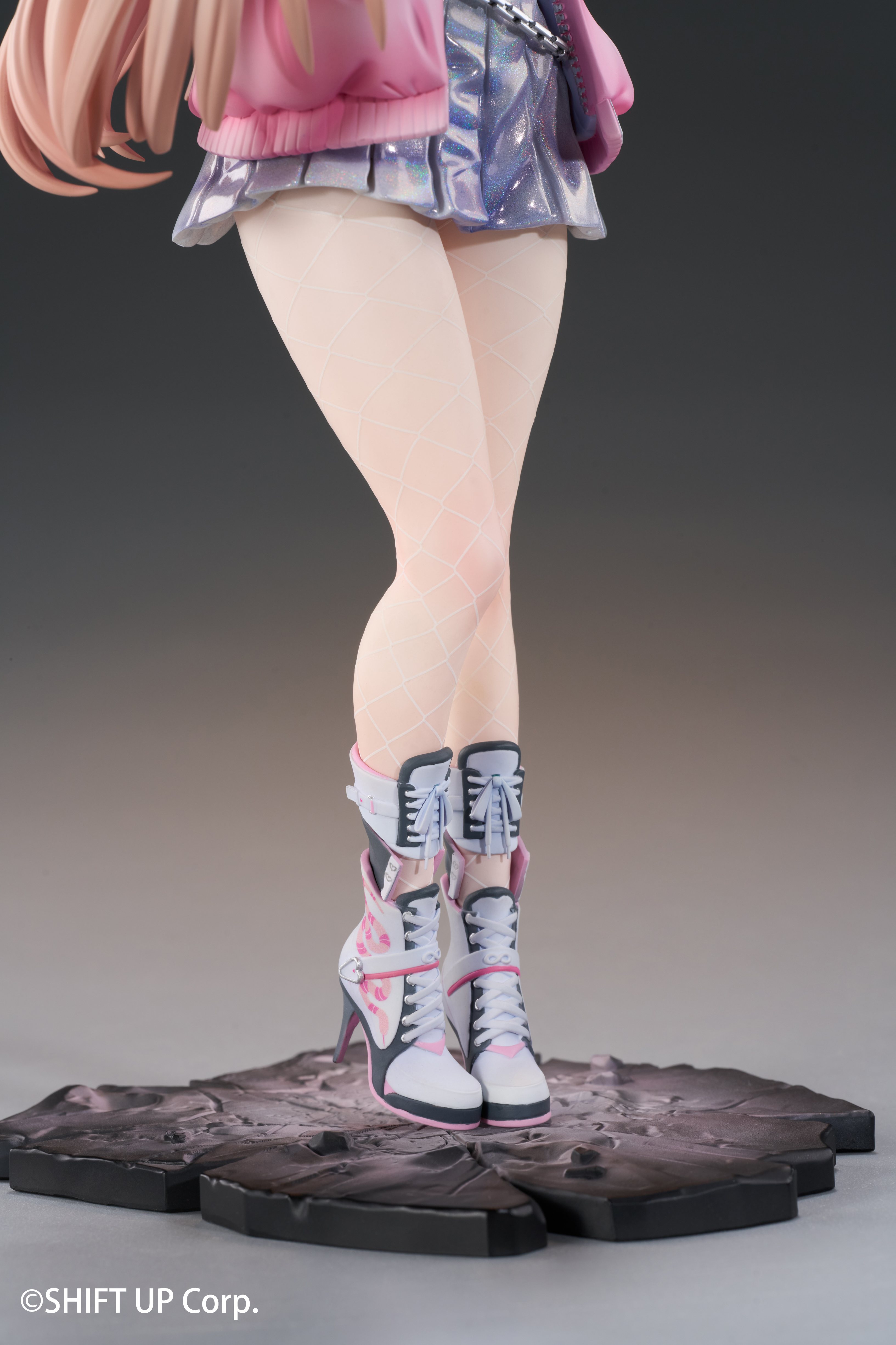 HOBBYSAKURA "GODDESS OF VICTORY: NIKKE" VIPER 1/7 SCALE FIGURE DELUXE EDITION