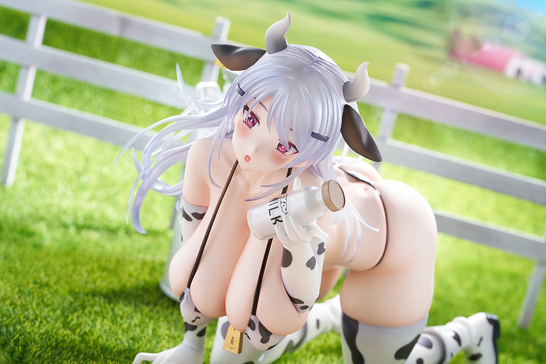 "BUNNY SUIT PLANNING" Shion Blankness Cow Bikini Ver.