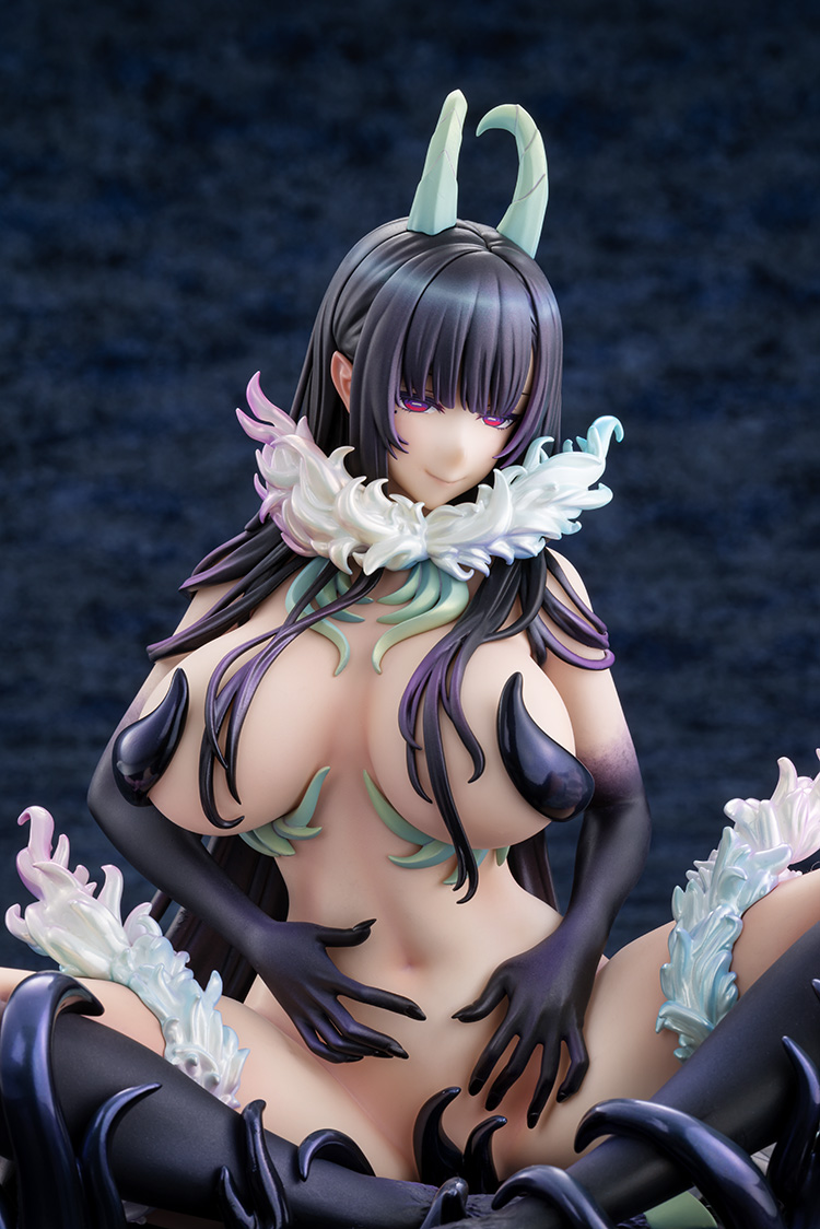Kadokawa Collection "The Elder Sister-Like One" Chiyo 1/6 Scale Figure