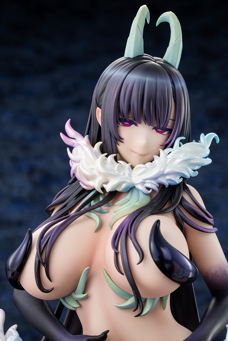 Kadokawa Collection "The Elder Sister-Like One" Chiyo 1/6 Scale Figure