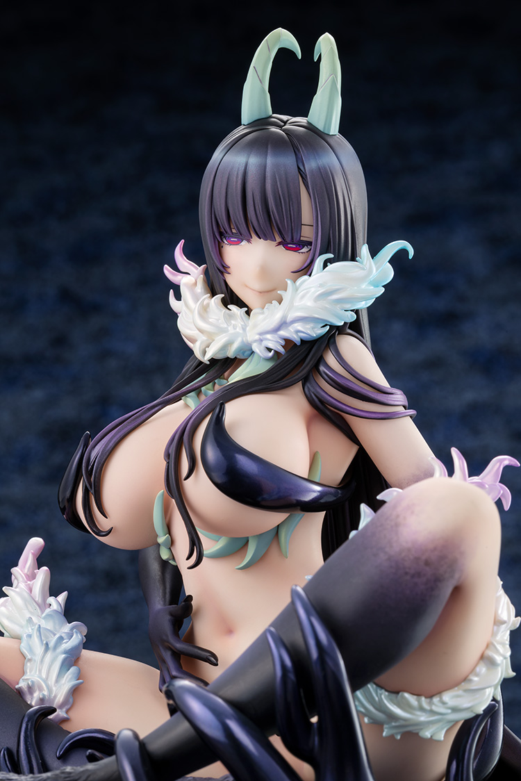 Kadokawa Collection "The Elder Sister-Like One" Chiyo 1/6 Scale Figure
