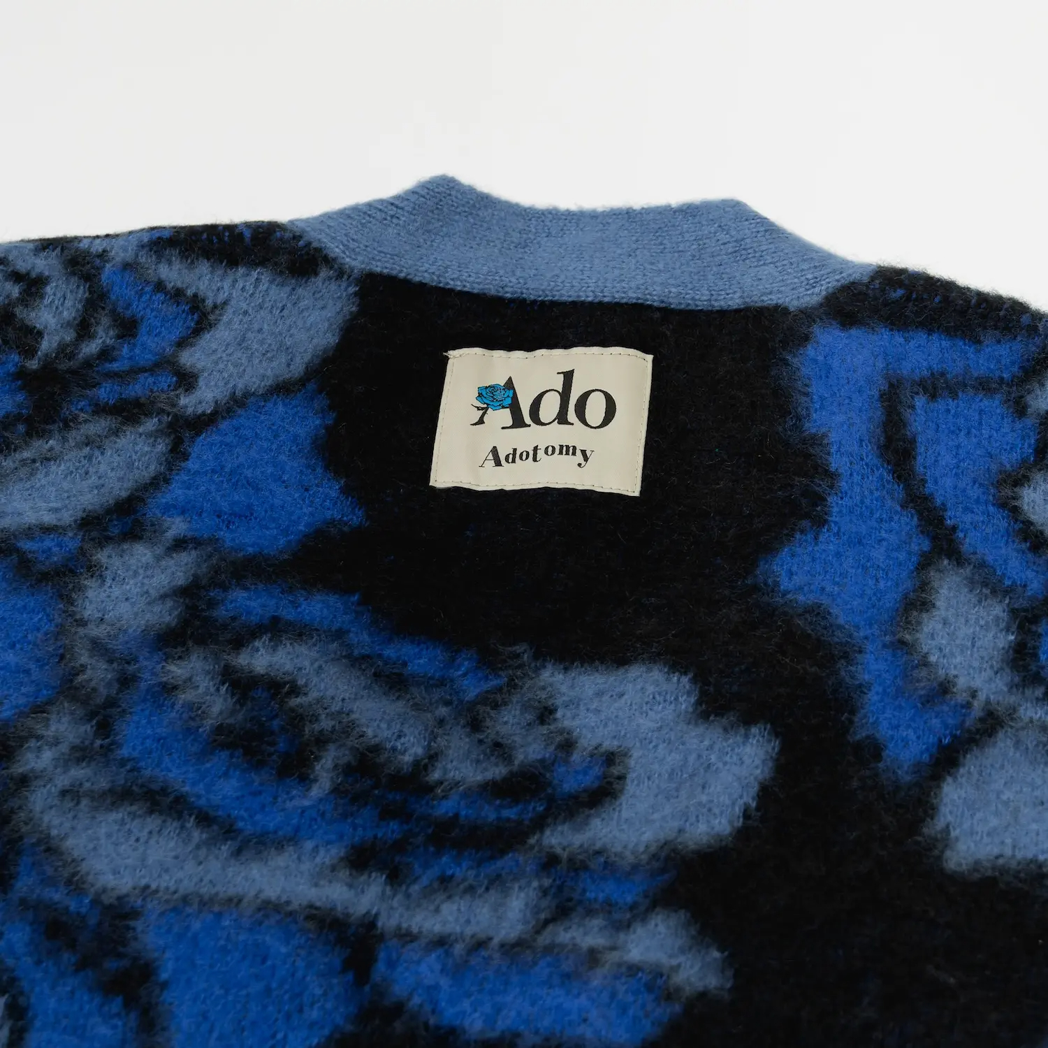 [Pre-order] Ado 5th Anniversary Exhibition “Adotomy” - Cardigan