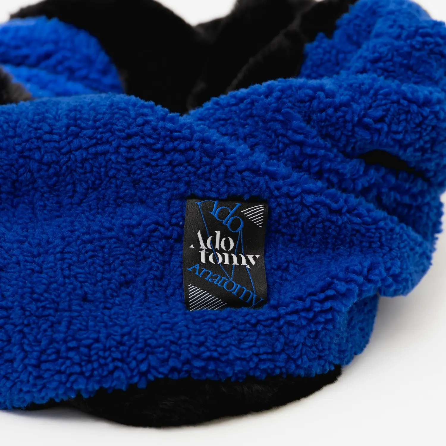 [Pre-order] Ado 5th Anniversary Exhibition “Adotomy” - Snood