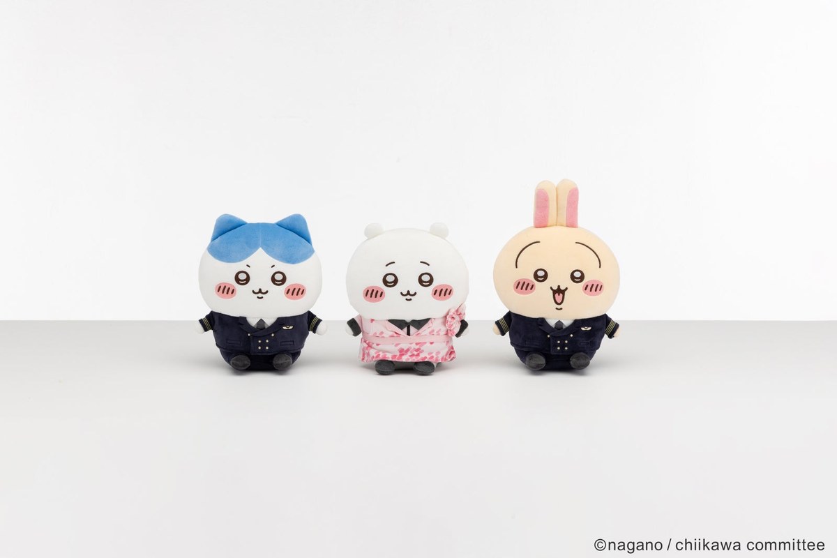 Chiikawa Hachiware and Usagi sitting plushies in ANA cabin crew uniforms