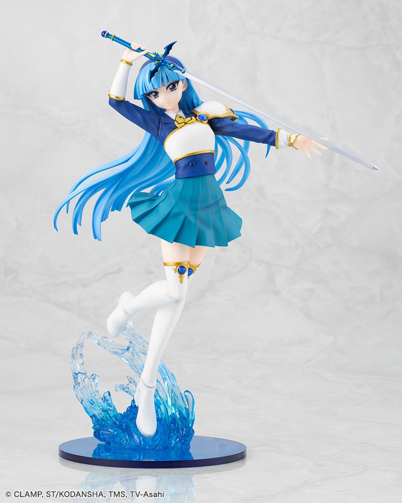 Kotobukiya Umi Ryuuzaki 1/7 scale figure from Magic Knight Rayearth holding her sword