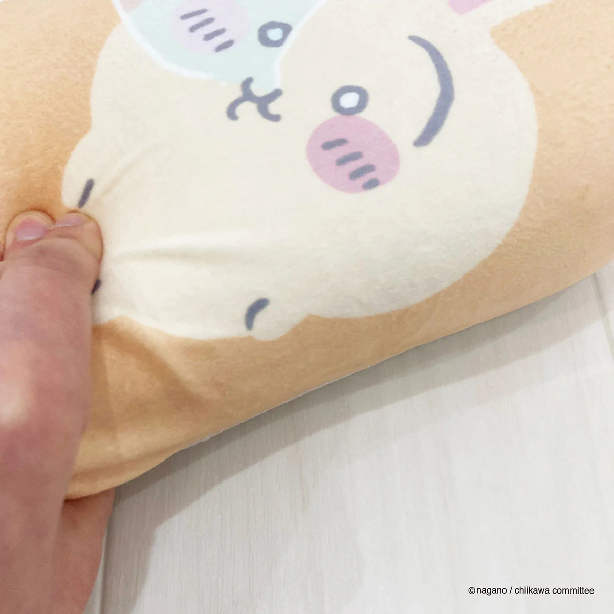 [Pre-order] "Chiikawa" Mini Relax Pillow - Usagi