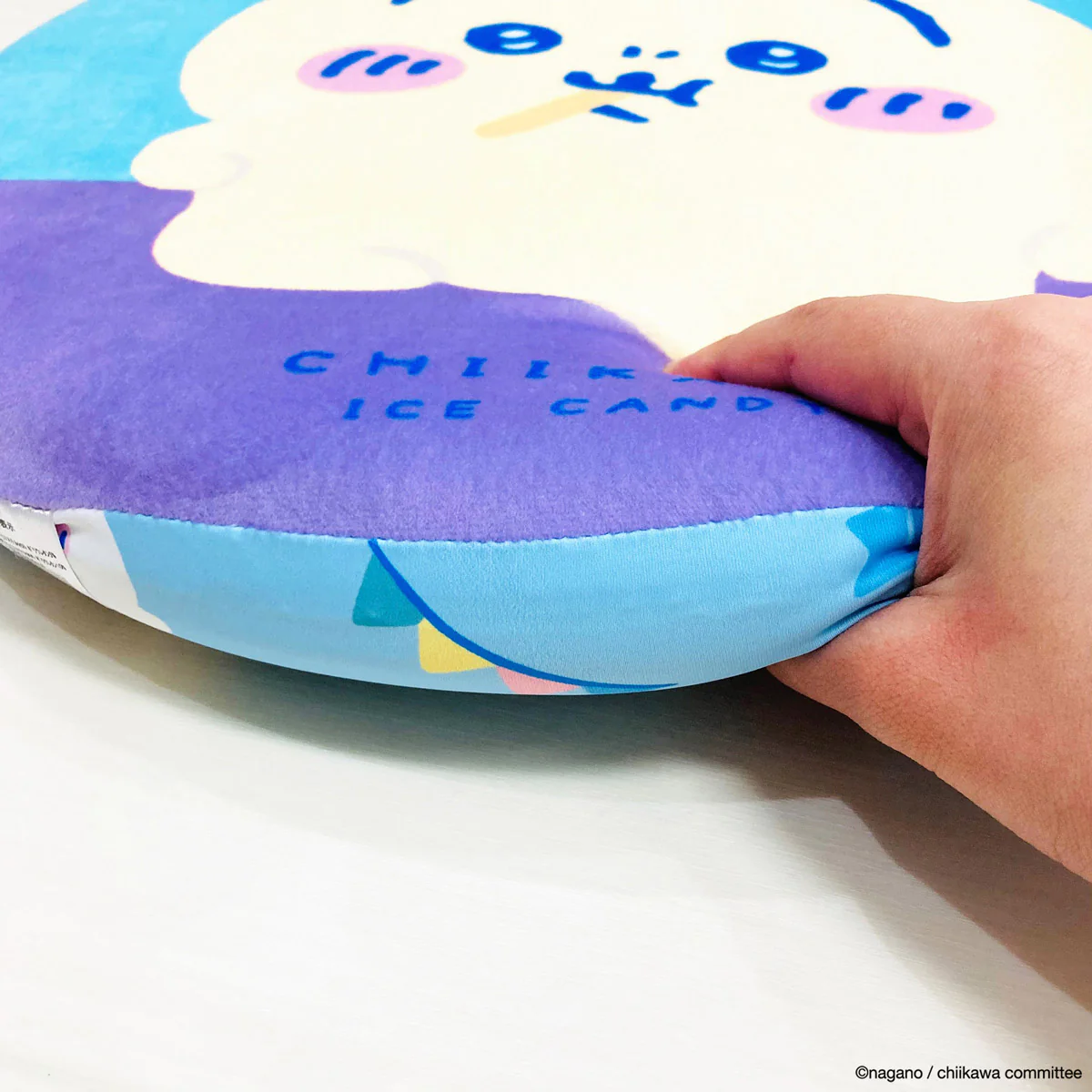 [Pre-order] "Chiikawa" Chiikawa Cooling Seat Cushion - Hachiware