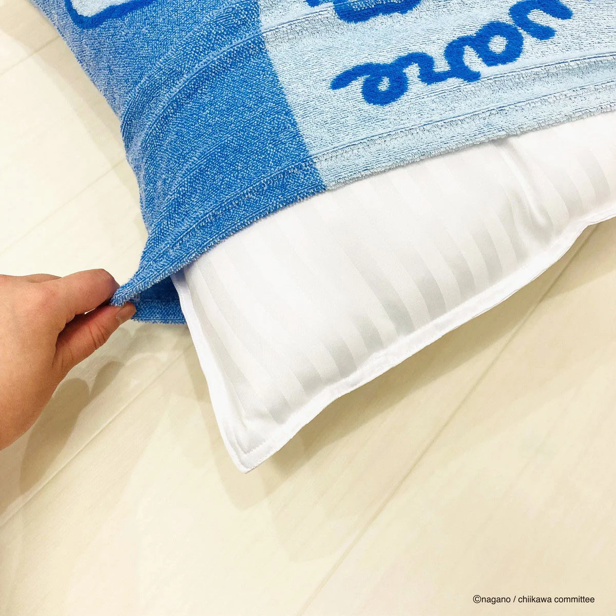 [Pre-order] "Chiikawa" Chiikawa stretchy pillowcase - Hachiware
