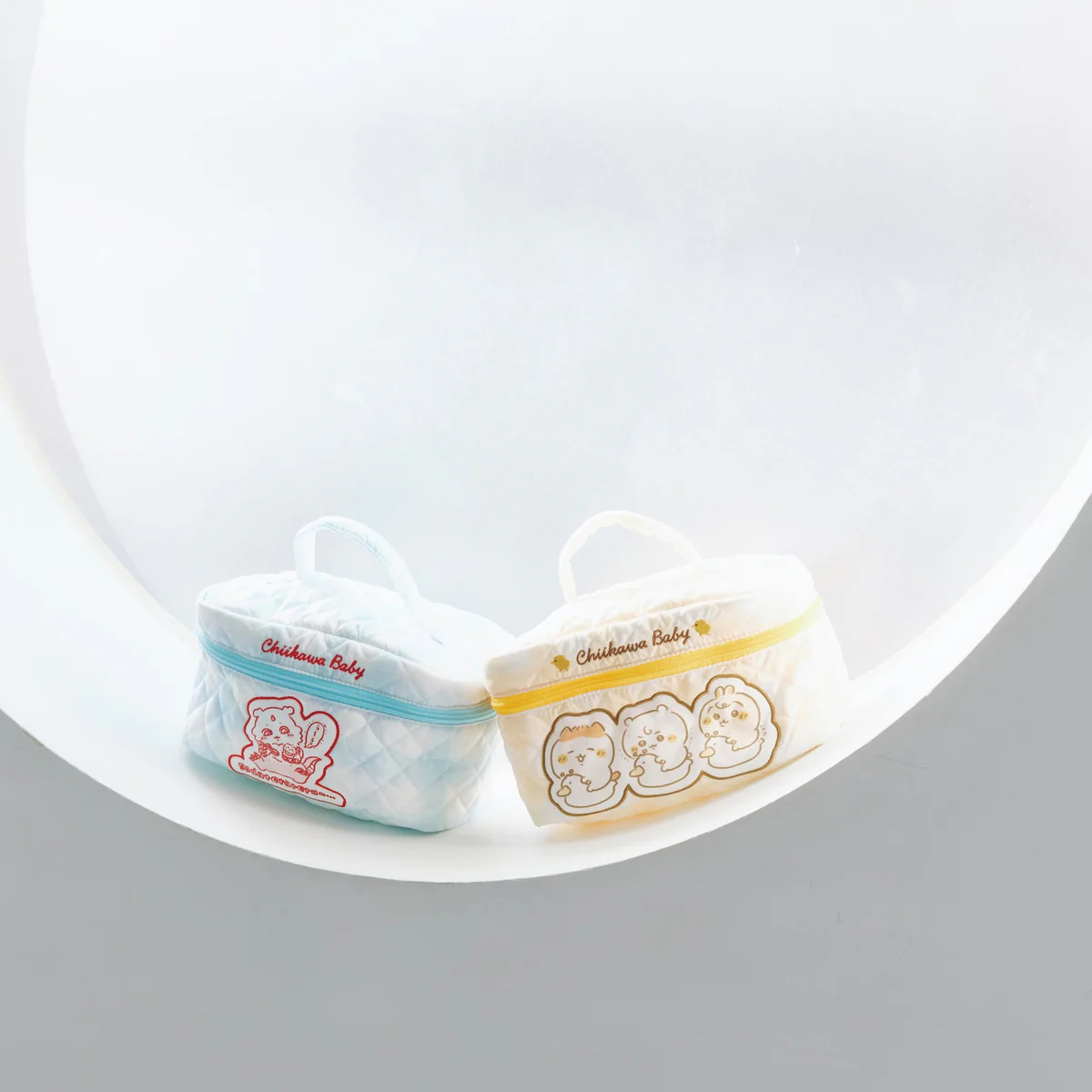 [Pre-order] "Chiikawa" Chiikawa Baby Vol. 2 - Multi Pouch (Yellow)