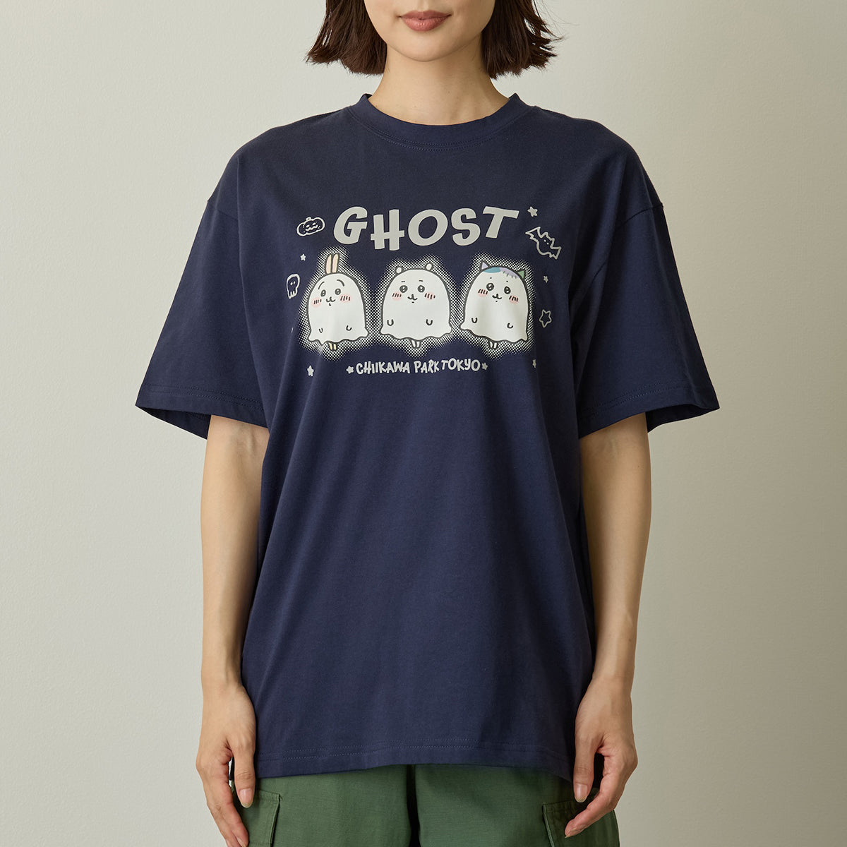 [Pre-order] Chiikawa Chiikawa Park T-shirt Glow-in-the-Dark GHOST Navy