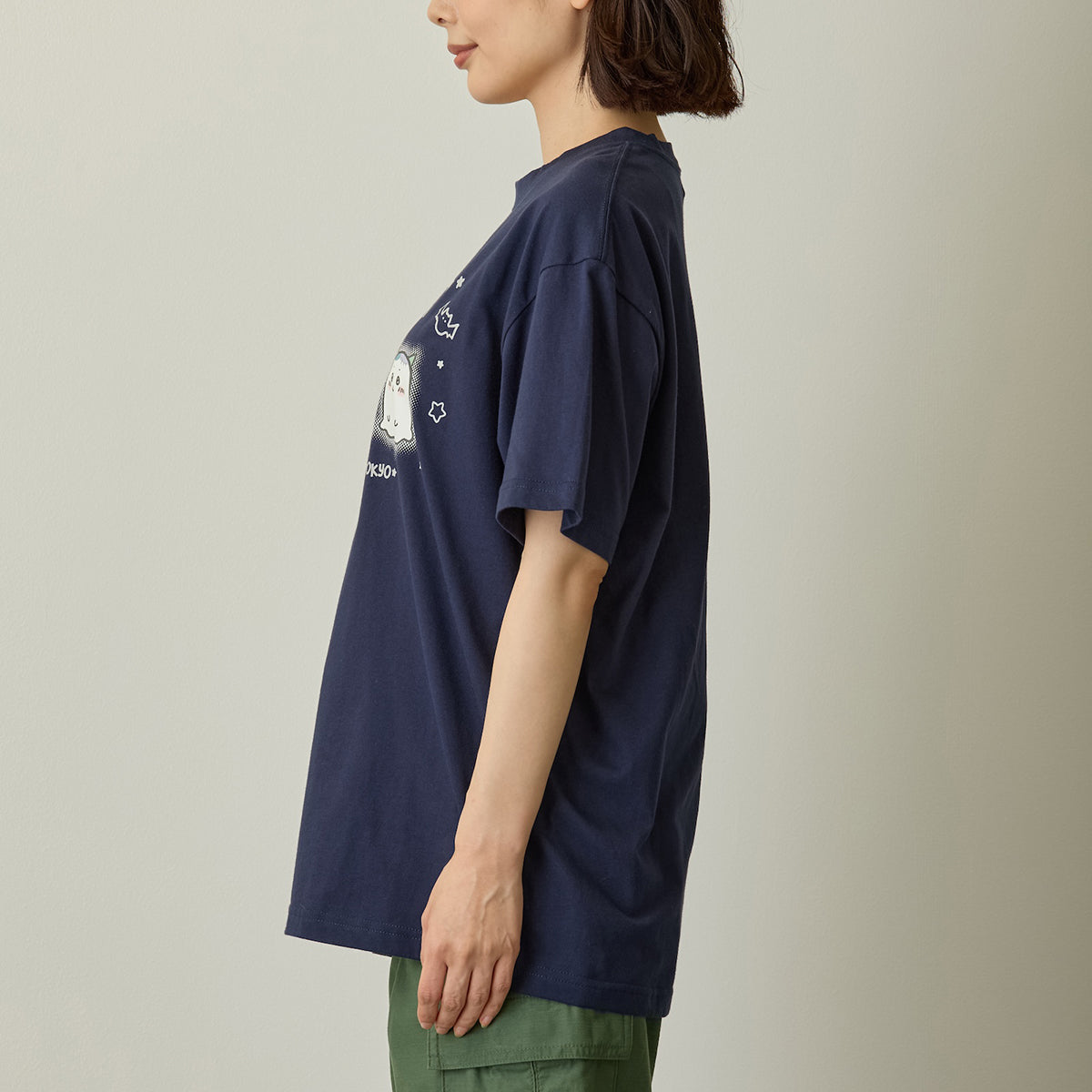 [Pre-order] Chiikawa Chiikawa Park T-shirt Glow-in-the-Dark GHOST Navy