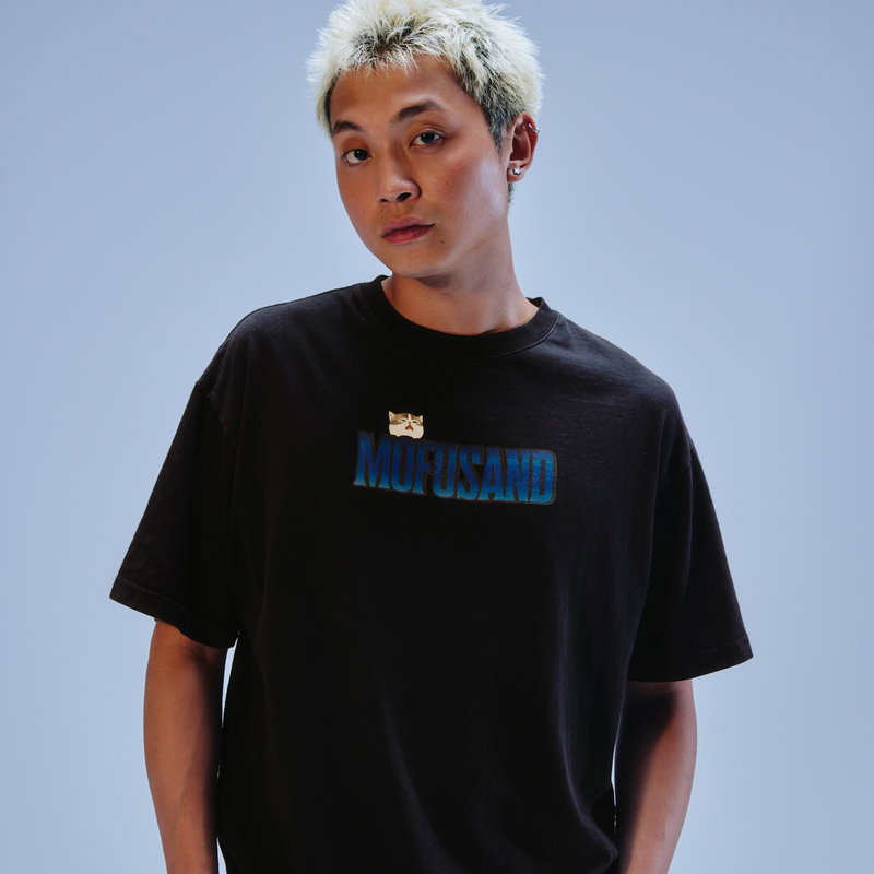 [Pre-order] mofusand T-shirt: Horror Shark Cat (Black)
