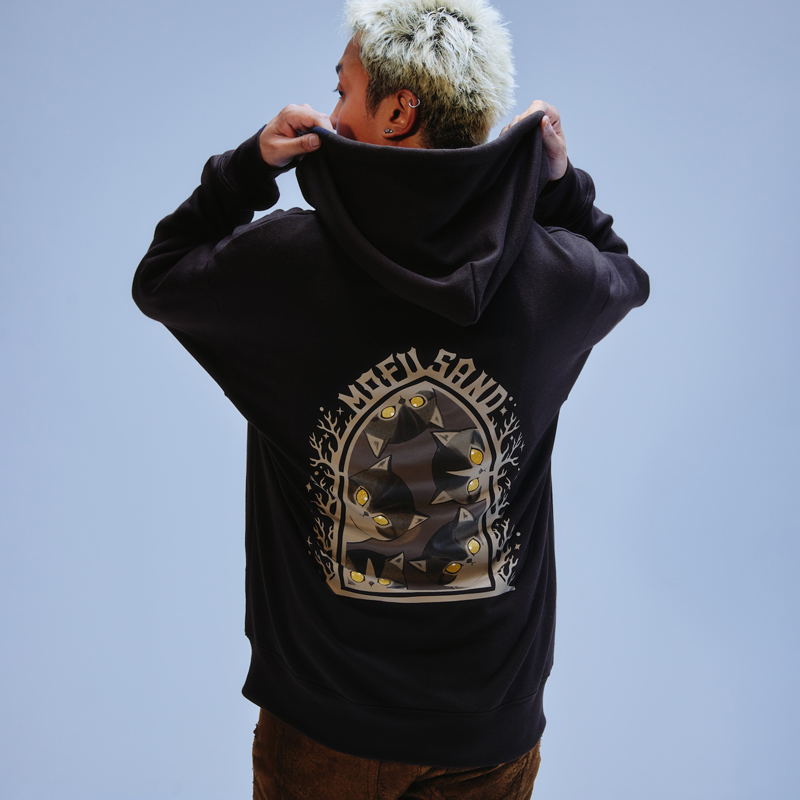 [Pre-order] mofusand Zip-up hoodie STARING CAT (Black)