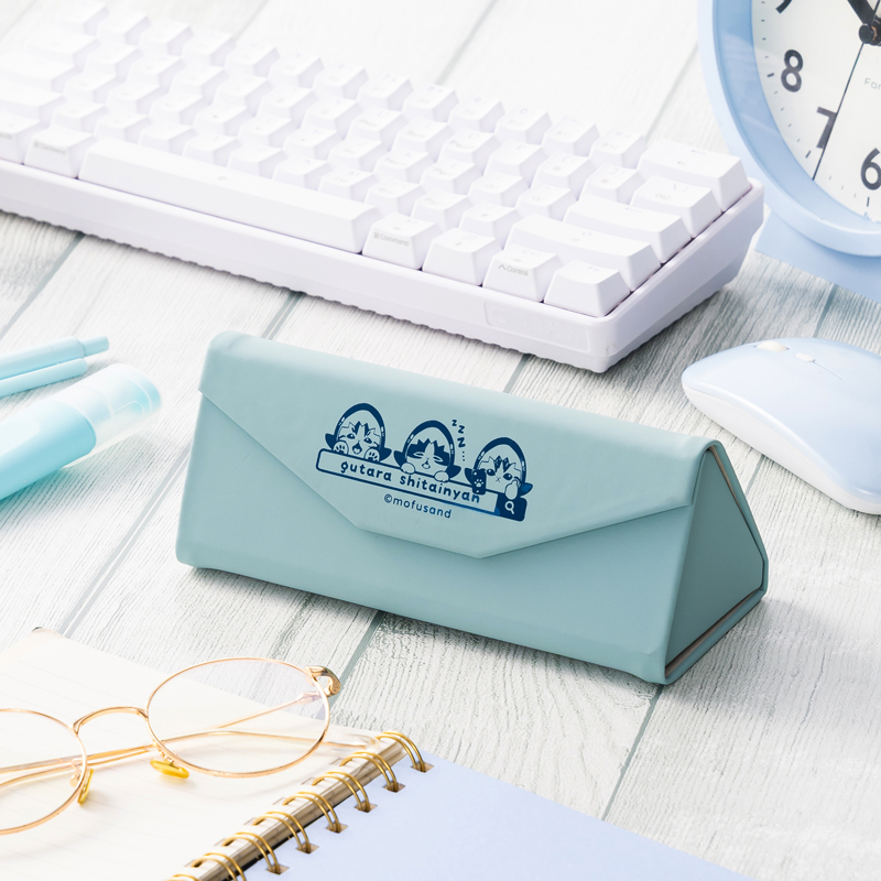 [Pre-order] mofusand Lazy time at home! - A foldable glasses case.