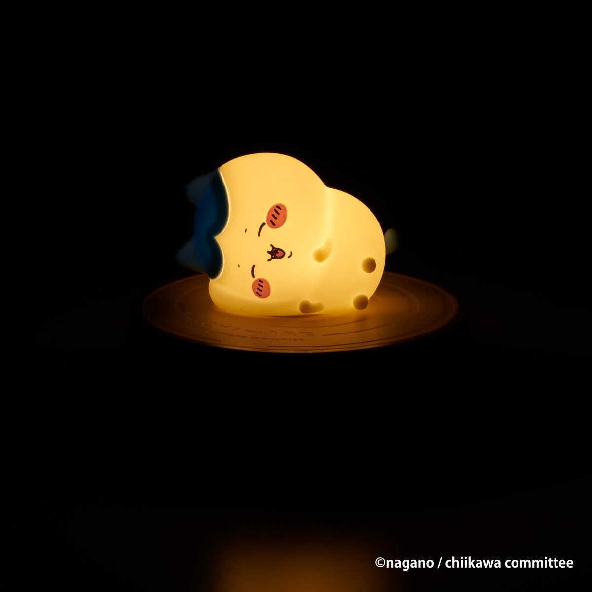[Pre-order] "Chiikawa" Desktop Light (Hachiware)