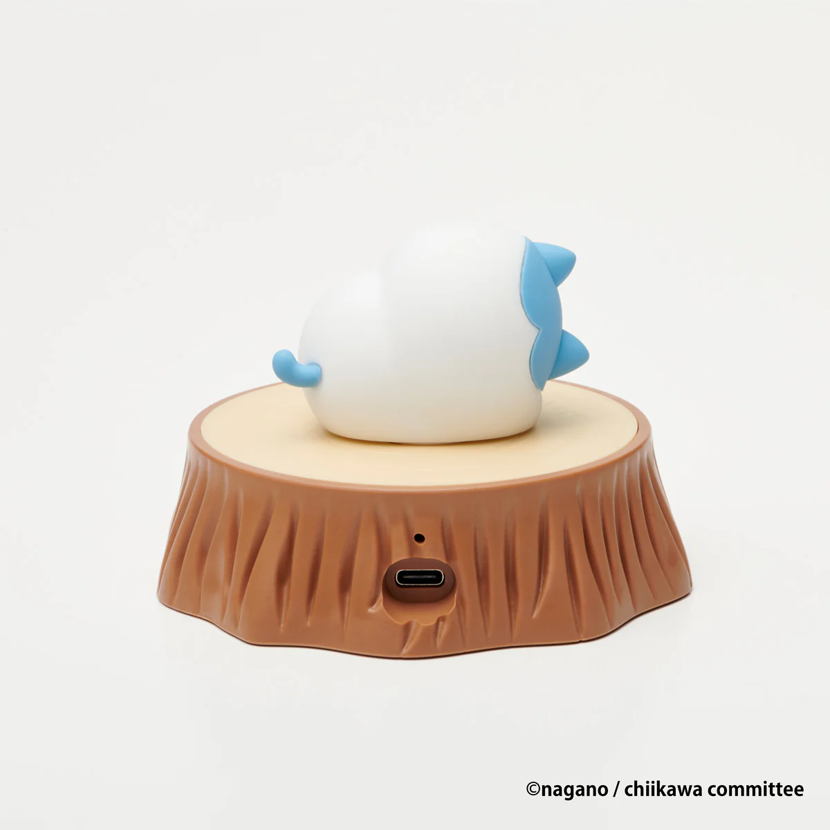 [Pre-order] "Chiikawa" Desktop Light (Hachiware)