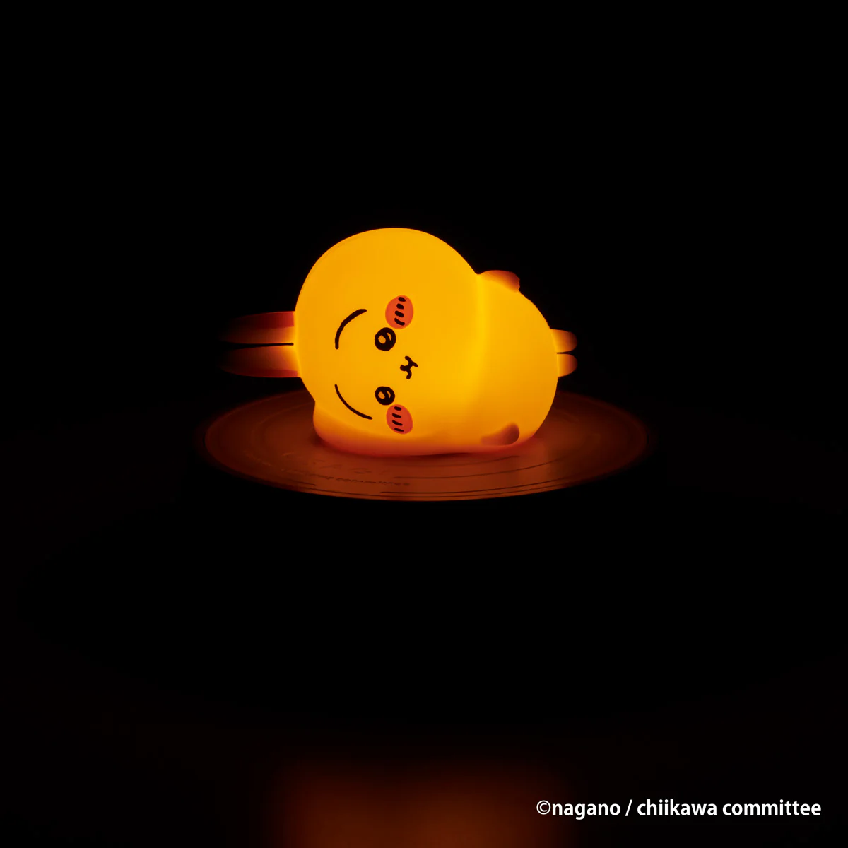 [Pre-order] "Chiikawa" Desktop Light (Usagi)