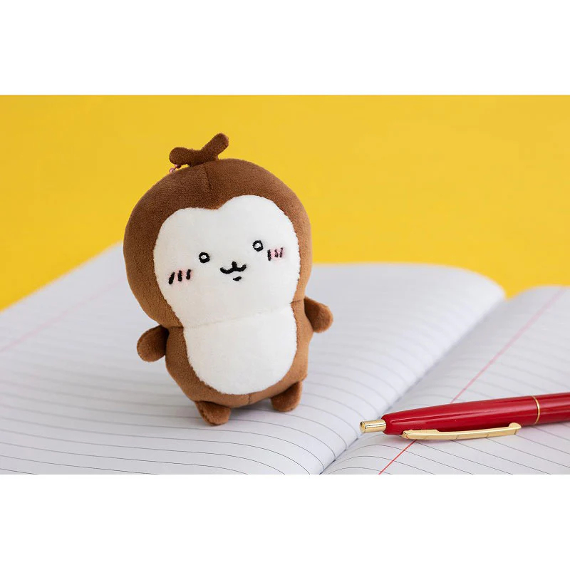 [In stock] "Chiikawa" Chiikawa Petite Mini Plush Mascot - Beetle