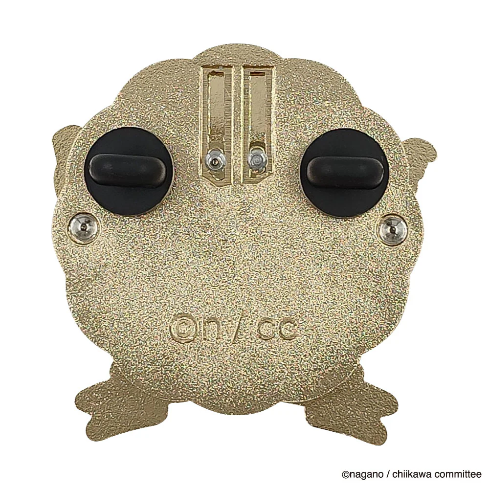 [Pre-order] "Chiikawa" Large Gimmick Pin Badge - Hachiware