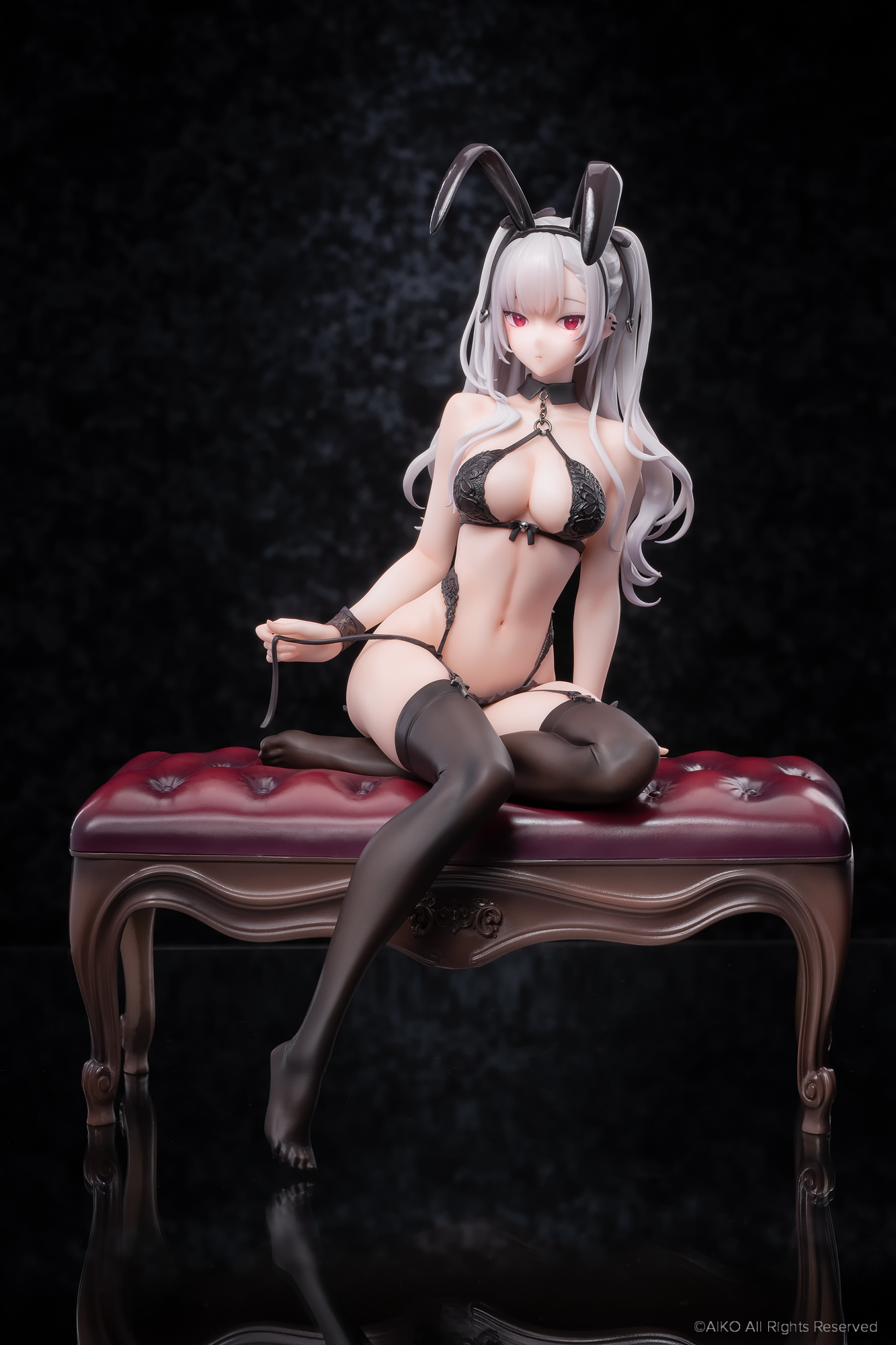 Reverse Studio Black Bunny Girl Tana 1/7 Scale Figure
