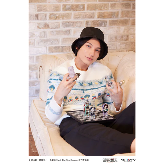 [Pre-order] "Attack on Titan The Final Season" Chess Stand