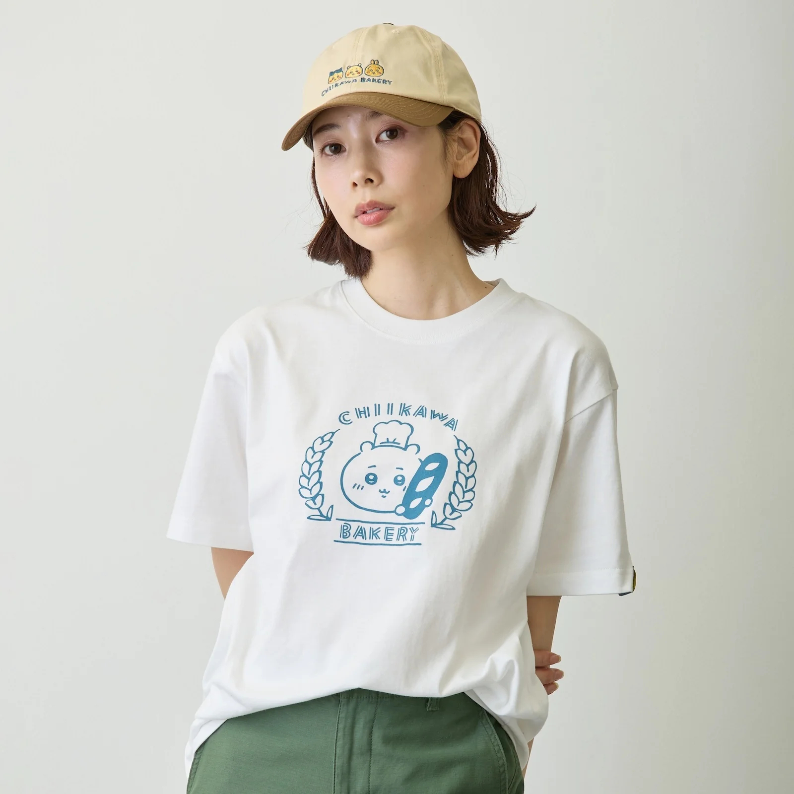 [Pre-order] "Chiikawa" Chiikawa Bakery T-shirt, Logo, White