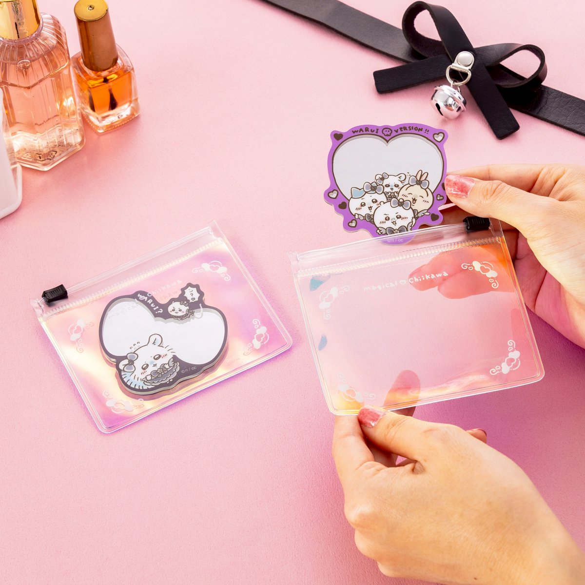 [Pre-order] "Chiikawa" Magical Chiikawa Bad Version Mini Mirror with Case - Momonga